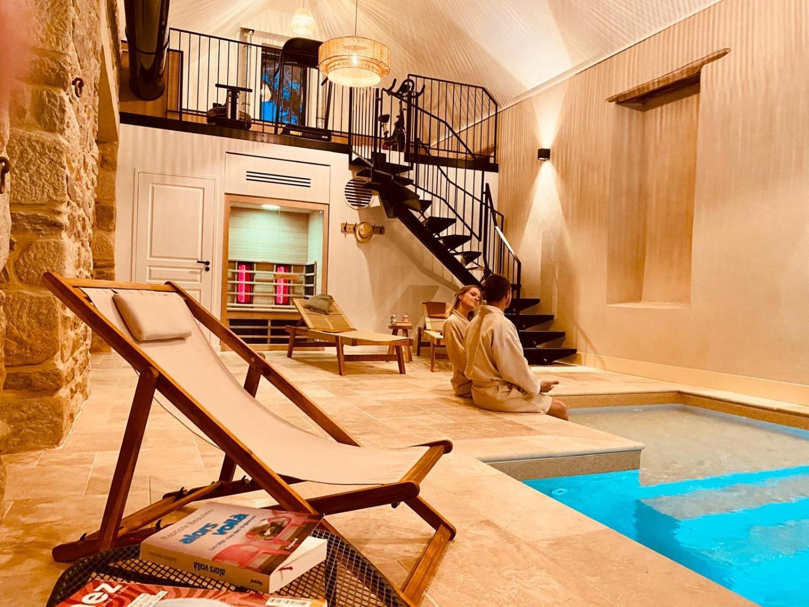 Le Domaine De Soani - Piscine Interieure, Jacuzzis & Sauna Saint-Evarzec Luaran gambar
